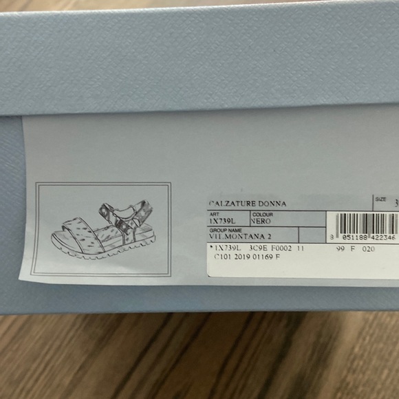 NIB Prada Vil Montana black leather sandals 39 Size 8.5/ 9 US - Picture 2 of 8